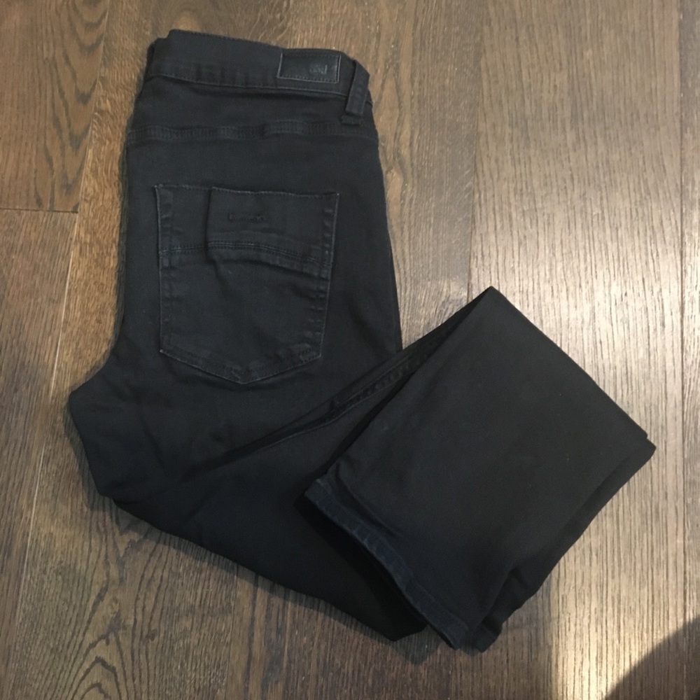 Black Slim Jeans